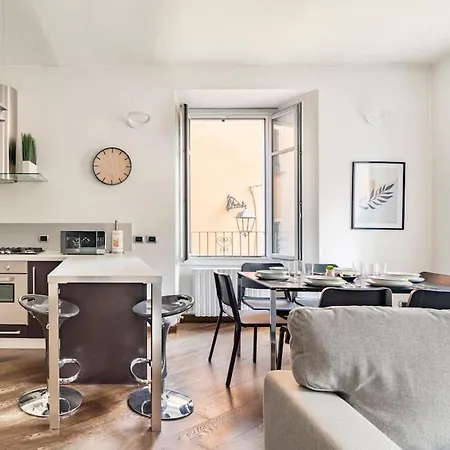 Centro Storico Nido A 147 Passi Dal Maggiore Appartement Arona