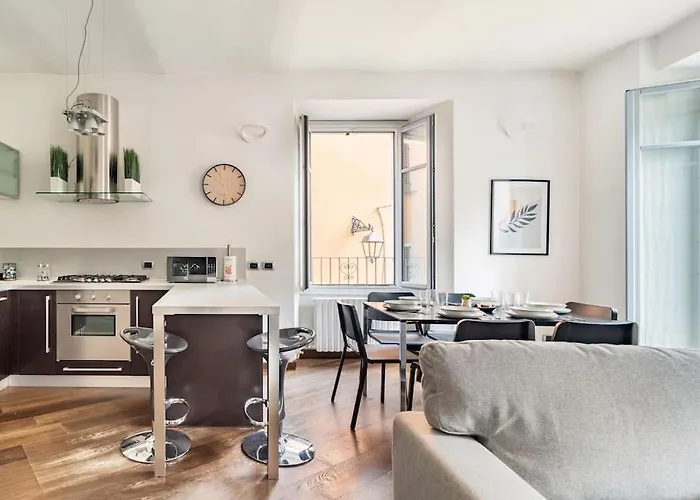 Centro Storico Nido A 147 Passi Dal Maggiore Apartmán Arona